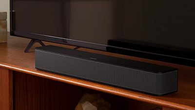Amazon deja a precio mínimo esta barra de sonido Bose: diseño compacto, diálogos mejorados y con conectividad Bluetooth noticias imagen