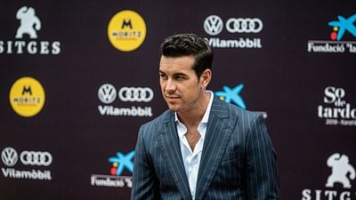 La impresionante casa en El Escorial en la que Mario Casas vive con su familia: "Somos una piña. Estoy algo enmadrado" noticias imagen