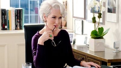 Emily Blunt asegura que fue "aterrador" trabajar con Meryl Streep en 'El diablo viste de Prada' noticias imagen