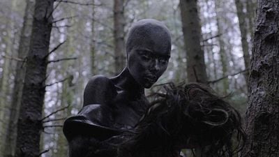 Siempre se nos olvida que existe pero esta película con Scarlett Johansson es una obra maestra de la ciencia ficción noticias imagen