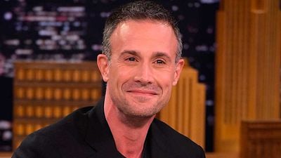 Freddie Prinze Jr. lleva más de 15 años rechazando papeles porque siempre le ofrecen lo mismo: ahora su pasión es la lucha libre noticias imagen