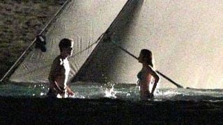 Imágenes de Robert Pattinson y Kristen Stewart en la playa