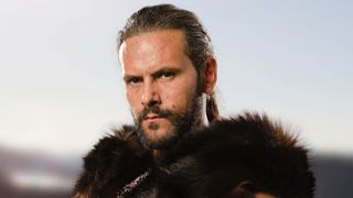 Roberto Enriquez, de 'Hispania': "Un traidor de tu propia sangre es mucho peor que un enemigo" noticias imagen