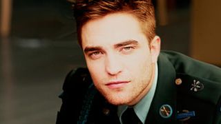 Robert Pattinson ('Amanecer - Parte 2') perseguirá a Saddam Hussein en 'Mission: Blacklist'