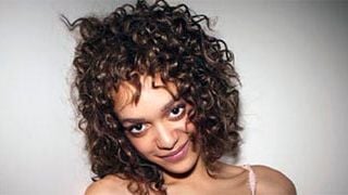 'American Horror Story' ficha a una de las actrices de 'Skins' para su segunda temporada noticias imagen