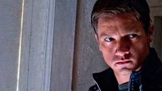 'El legado de Bourne': tres nuevos spots de la cuarta entrega de la franquicia protagonizada por Jeremy Renner noticias imagen