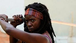 'The Walking Dead': primeras imágenes inéditas de la tercera temporada... ¡Michonne en acción! noticias imagen