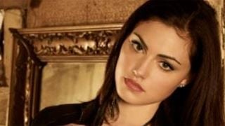 'Crónicas vampíricas': Phoebe Tonkin ('El círculo secreto') se meterá entre Tyler y Caroline en la cuarta temporada noticias imagen