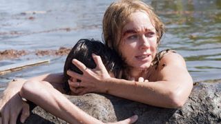 'Lo imposible': Naomi Watts se enfrenta al tsunami en el nuevo tráiler internacional