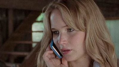 'House at the End of the Street': Jennifer Lawrence, atada al más puro estilo 'Cincuenta sombras de Grey' noticias imagen