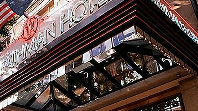 'Cincuenta sombras de Grey': ¿Visita E.L. James EE UU para elegir localizaciones para la película? noticias imagen