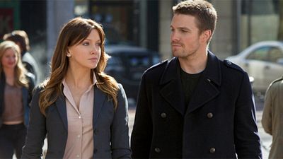 '50 sombras de Grey': los protagonistas de 'Arrow', ¿los nuevos Christian y Anastasia?