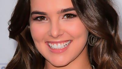 'Hermosas criaturas': Zoey Deutch será la protagonista de 'Vampire Academy'