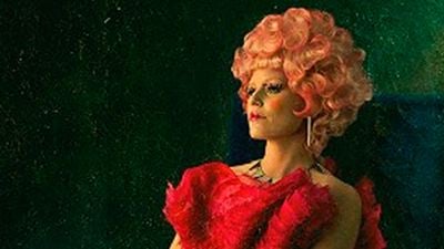 'Los juegos del hambre: En llamas': ¡Nuevo póster de la secuela con Elizabeth Banks como Effie Trinket!