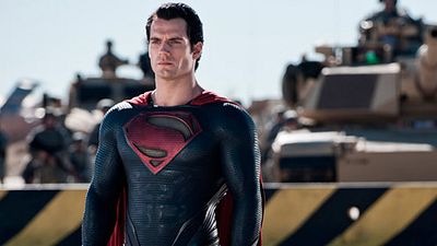 'El Hombre de Acero' se impone a 'Monstruos University' noticias imagen