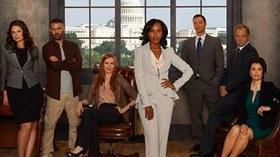 Lisa Kudrow se incorpora al reparto de 'Scandal' noticias imagen