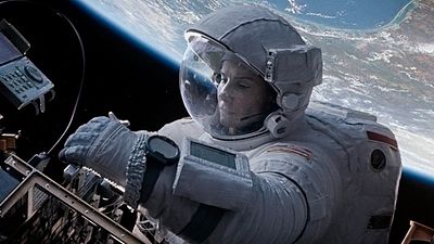 'Gravity': un póster más con Sandra Bullock