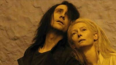 'Only Lovers Left Alive': Tom Hiddleston se come un polo de sangre en el nuevo tráiler