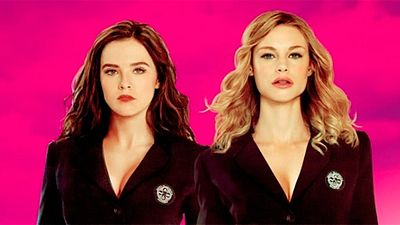 'Vampire Academy': Zoey Deutch y Lucy Fry, espectaculares en el nuevo póster