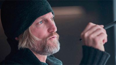 Nuevas fotos de 'Los juegos del hambre: Sinsajo' con Woody Harrelson y Julianne Moore