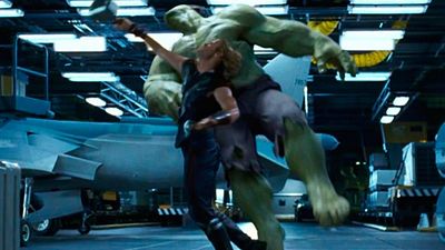 'Los Vengadores: La era de Ultrón': Chris Hemsworth habla de la relación Thor-Hulk, de 'Thor 3' y de mucho más noticias imagen