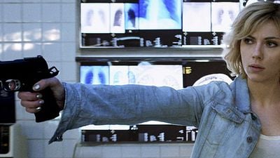 Presentación especial de 'Lucy' con una demostración del mentalista Jorge Astryano noticias imagen