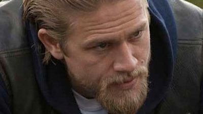 Charlie Hunnam podría ser el rey Arturo en 'Knights of the Roundtable: King Arthur'