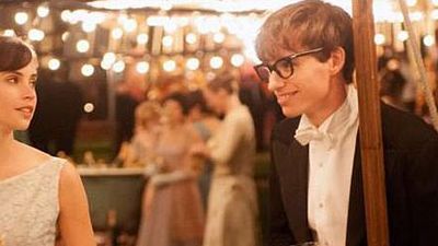 'La teoría del todo': nuevo tráiler con Eddie Redmayne como Stephen Hawking noticias imagen