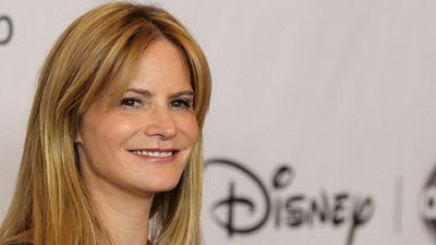 'The Hateful Eight': Jennifer Jason Leigh ficha por lo nuevo de Quentin Tarantino noticias imagen