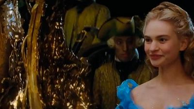 Tráiler español de 'Cenicienta', la nueva película de acción real de Disney noticias imagen