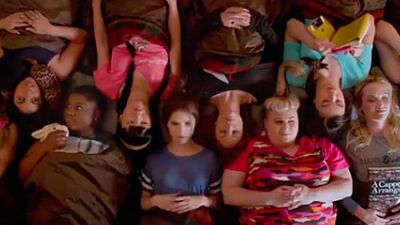 Primer tráiler de 'Dando la nota: Aún más alto' con Anna Kendrick y Hailee Steinfeld noticias imagen