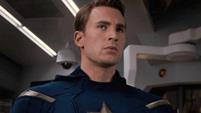 Chris Evans se viste de Capitán América para visitar un hospital infantil