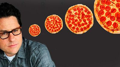 J.J. Abrams compra pizza para todos los fans que esperan la cola de la Star Wars Celebration noticias imagen