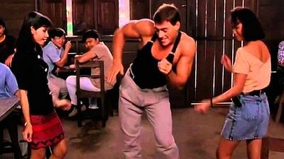 Jean-Claude Van Damme repite el mítico baile de 'Kickboxer' noticias imagen
