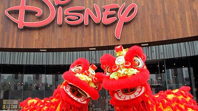 Disney inaugura en Shanghái su tienda más grande del mundo noticias imagen