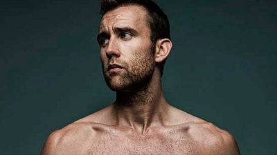Matthew Lewis sigue creyendo que tiene un físico "en la media" noticias imagen