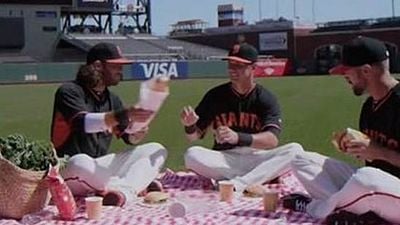 El equipo de béisbol San Francisco Giants rinde tributo a 'Padres Forzosos' noticias imagen