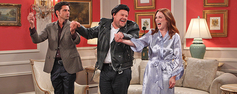 Julianne Moore y John Stamos actúan con las canciones de Taylor Swift como guion noticias imagen