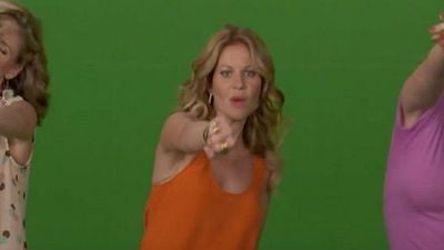 'Madres forzosas': Baila con Kimmy Gibbler y las hermanas Tanner con este nuevo 'teaser' noticias imagen