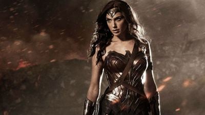 'Wonder Woman': Chris Pine escolta a Gal Gadot en estos vídeos del rodaje de la película