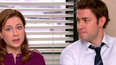 'The Office': John Krasinski afirma que Jenna Fischer y él no estaban "genuinamente enamorados"