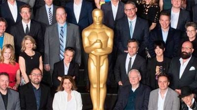 Jennifer Lawrence, Leonardo DiCaprio y el resto de nominados al Oscar posan en la foto grupal