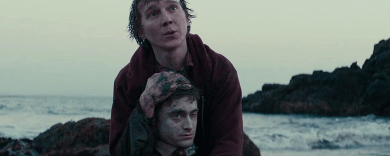'Swiss Army Man': Sorprendente tráiler para adultos que narra el surrealista viaje de Daniel Radcliffe y Paul Dano noticias imagen