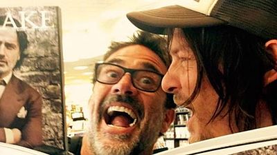 'The Walking Dead': Norman Reedus y Jeffrey Dean Morgan se ríen de una portada protagonizada por Andrew Lincoln noticias imagen