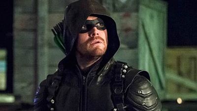 'Arrow' vuelve a cambiar de traje en la quinta temporada