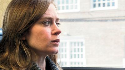 'La chica del tren': ¿Por qué la película no transcurre en Londres como en el libro?