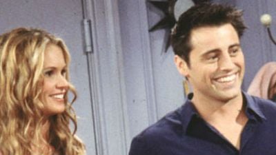 Elle McPherson afirma que si tuviera que volver a tomar la decisión, no ficharía por 'Friends' noticias imagen