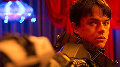 'Valerian y la ciudad de los mil planetas': Dane DeHaan y Cara Delevingne protagonizan las nuevas fotos de la 'space opera' noticias imagen