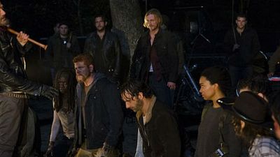 'The Walking Dead': La víctima de Negan dice que no hay que culpar a Daryl de su muerte noticias imagen