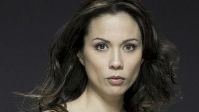 'Arrow' ficha a Lexa Doig para interpretar a Talia Al Ghul  noticias imagen